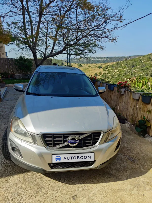 Volvo XC60 2nd hand, 2010, private hand