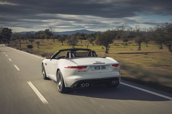 Jaguar F-Type 2019. Carrosserie, extérieur. Roadster, 1 génération, restyling 2