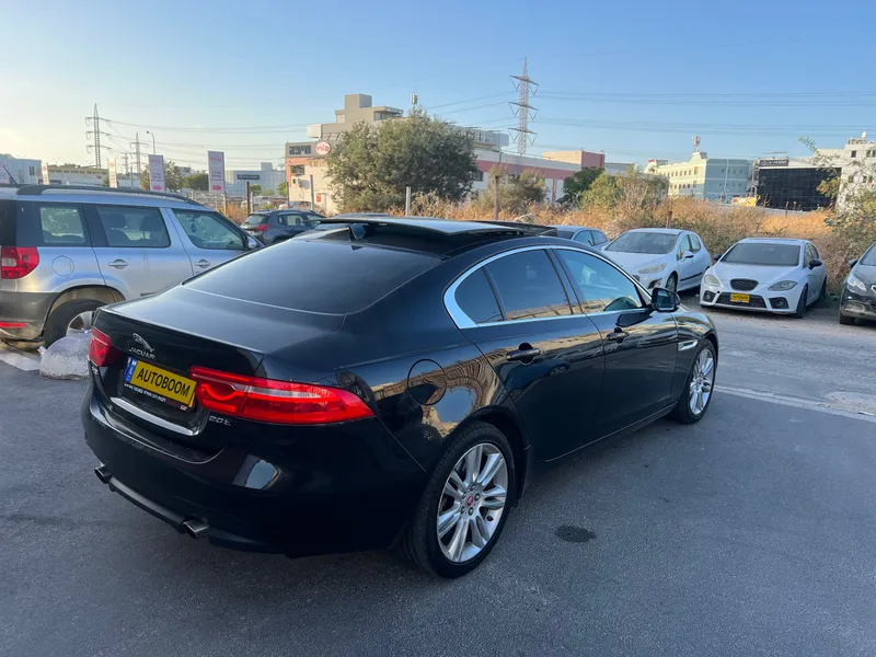 Jaguar XE 2nd hand, 2018, private hand