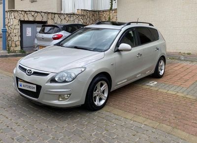 Hyundai i30 2nd hand, 2010, private hand