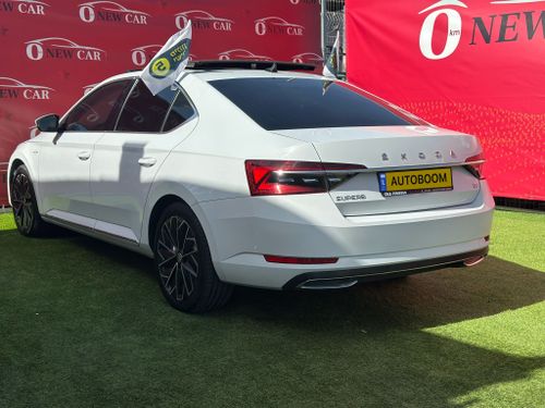 Škoda Superb 2ème main, 2021, main privée