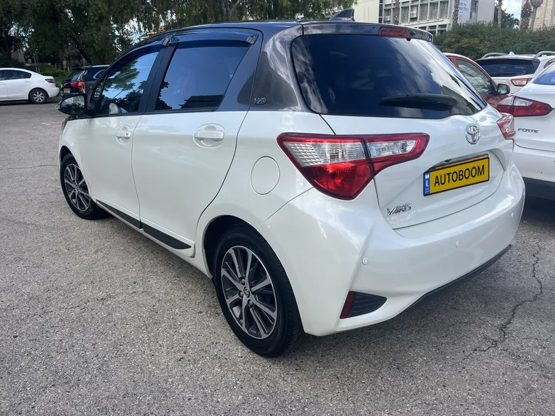 Toyota Yaris 2ème main, 2016, main privée