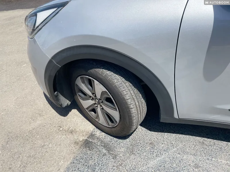 Kia Niro 2nd hand, 2019, private
