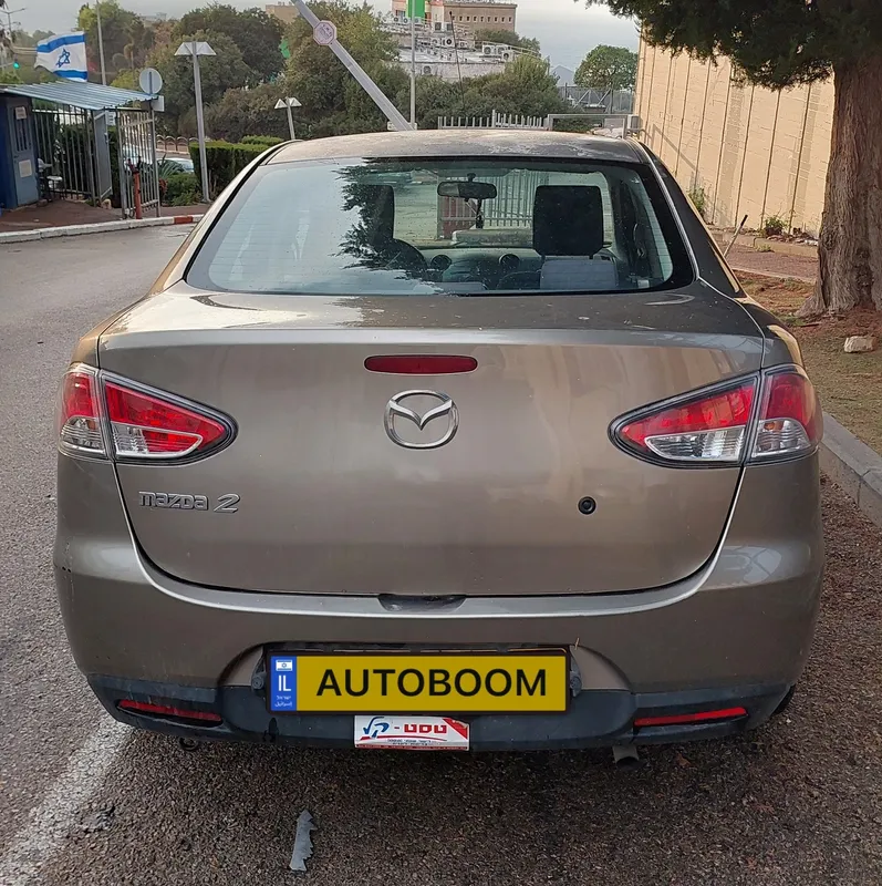 Mazda 2 2nd hand, 2010, private