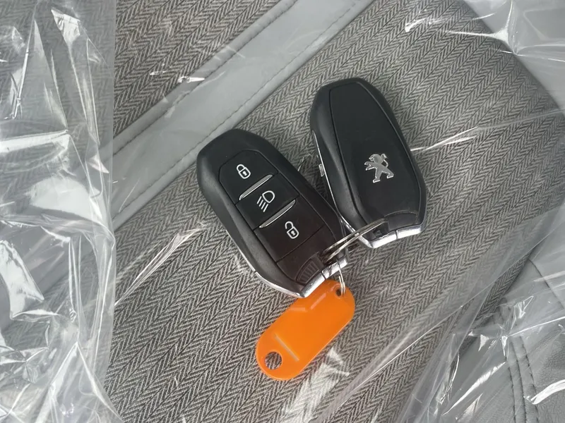 Peugeot 3008 2nd hand, 2020, private hand