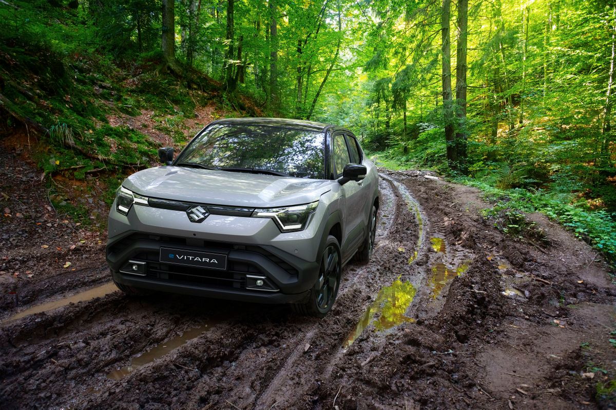 Suzuki e Vitara 2024. Кузов, экстерьер. Внедорожник 5 дв., 1 поколение