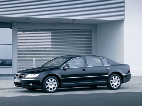 Volkswagen Phaeton 2002. Bodywork, Exterior. Sedan Long, 1 generation