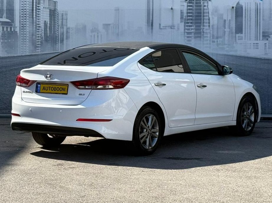 Hyundai Elantra 2ème main, 2017, privée