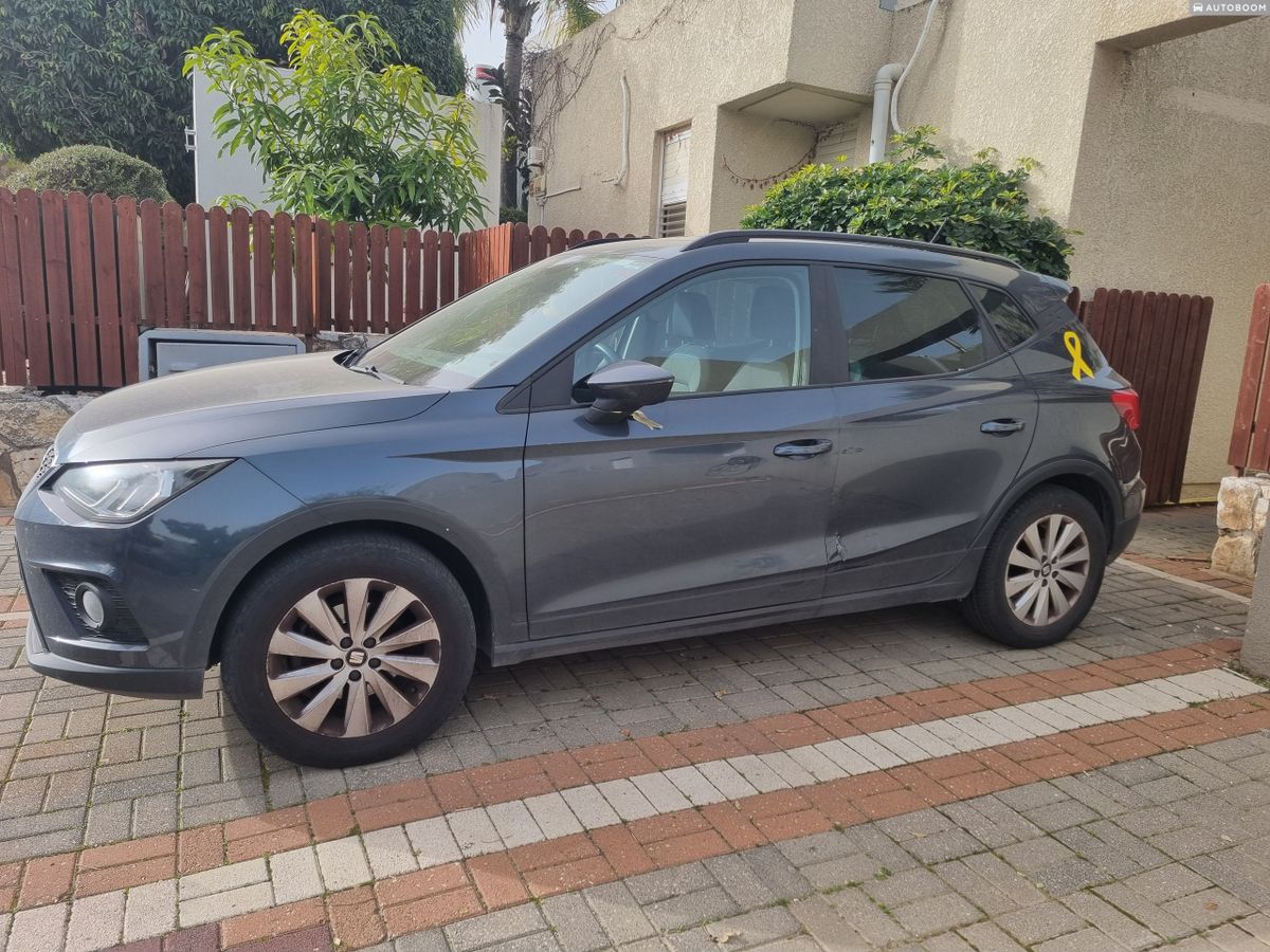 SEAT Arona 2nd hand, 2019, private