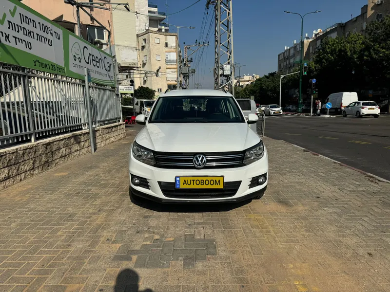 Volkswagen Tiguan 2nd hand, 2015