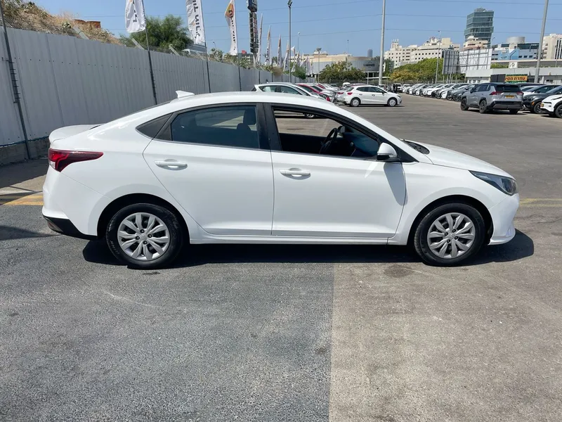 Hyundai Accent 2ème main, 2021