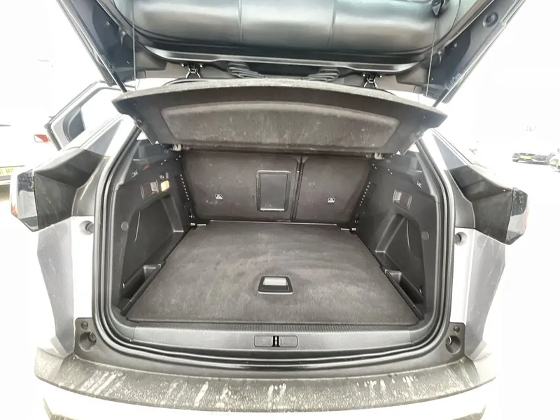 Peugeot 3008 2nd hand, 2018, private hand