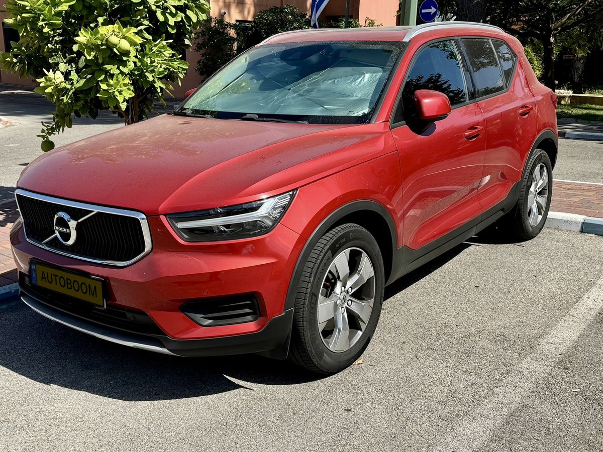 Volvo XC40 2nd hand, 2019, private hand