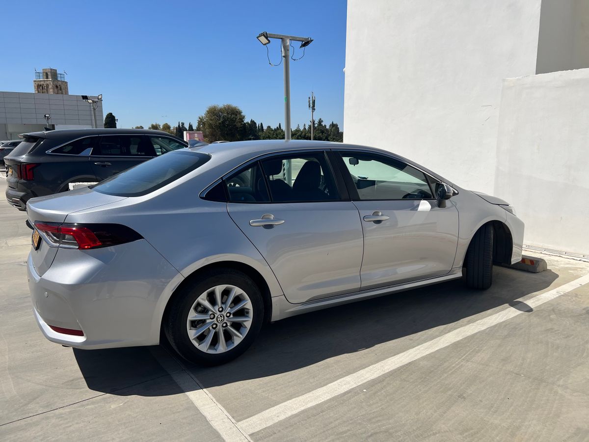 Toyota Corolla 2ème main, 2023, main privée