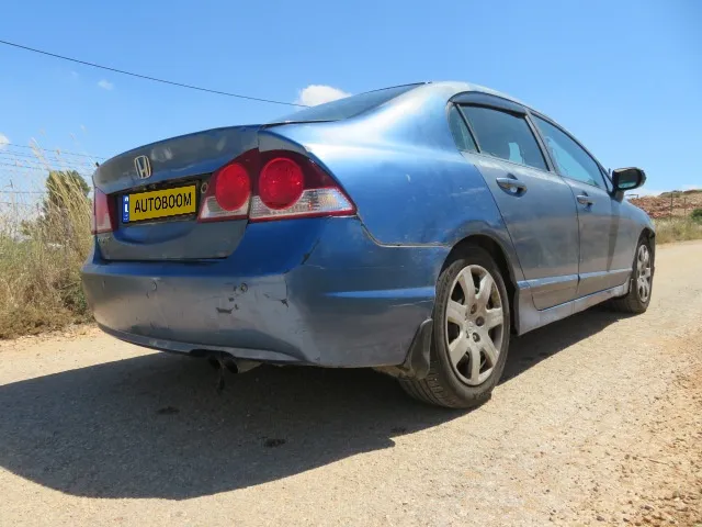 הונדה סיוויק יד 2 רכב, 2008, פרטי