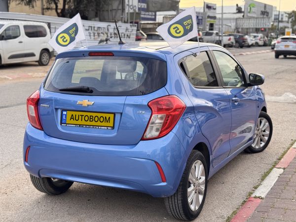 Chevrolet Spark 2nd hand, 2016, private hand