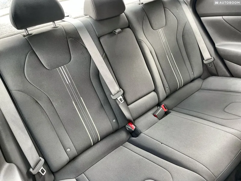 Hyundai Elantra с пробегом, 2022, частная