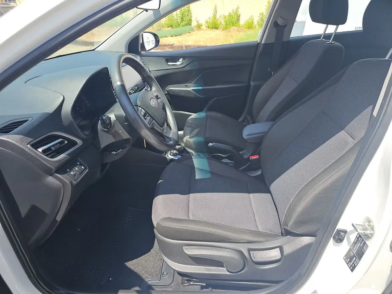 Hyundai Accent 2nd hand, 2021