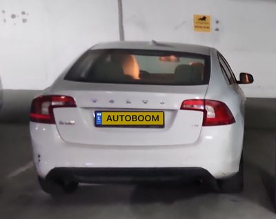 Volvo S60 2nd hand, 2012, private hand
