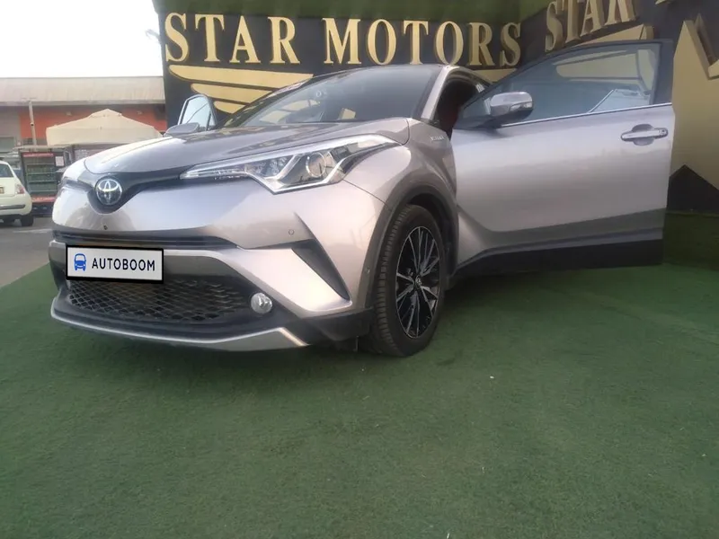 Toyota C-HR 2ème main, 2019