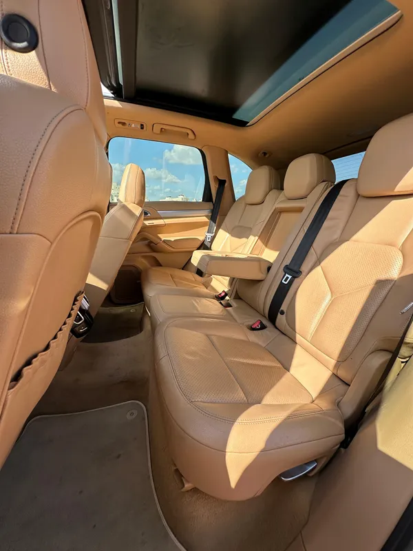Porsche Cayenne с пробегом, 2011