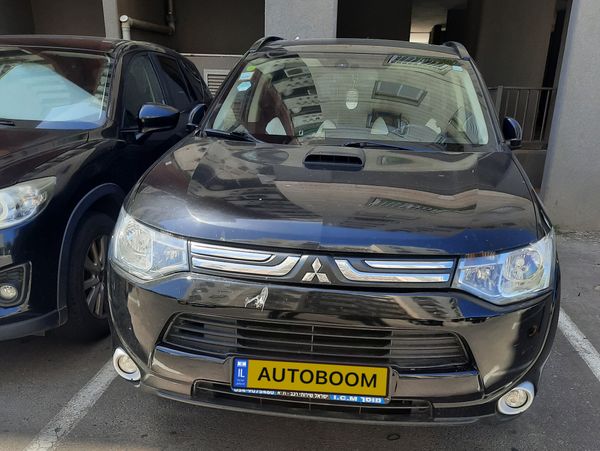 Mitsubishi Outlander с пробегом, 2013, частная рука