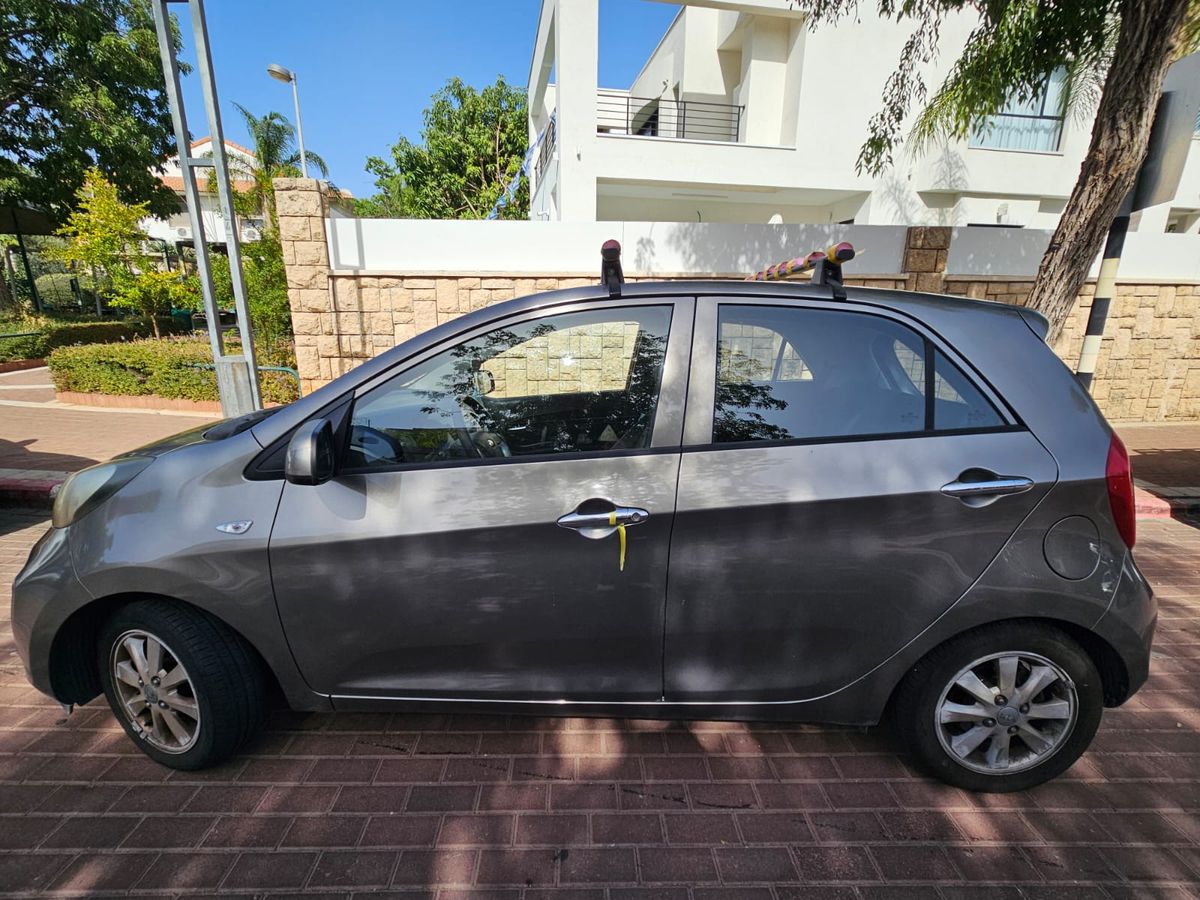 Kia Picanto 2nd hand, 2013, private hand