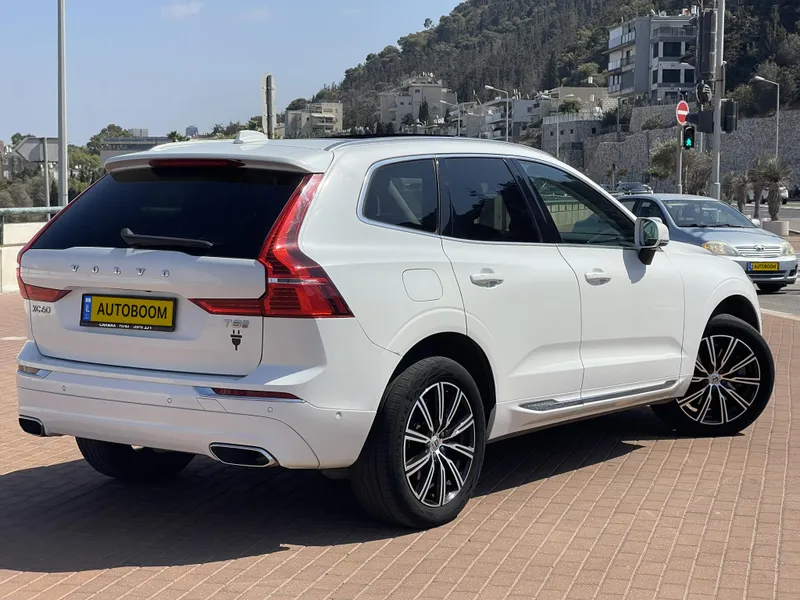 Volvo XC60 2nd hand, 2019, private
