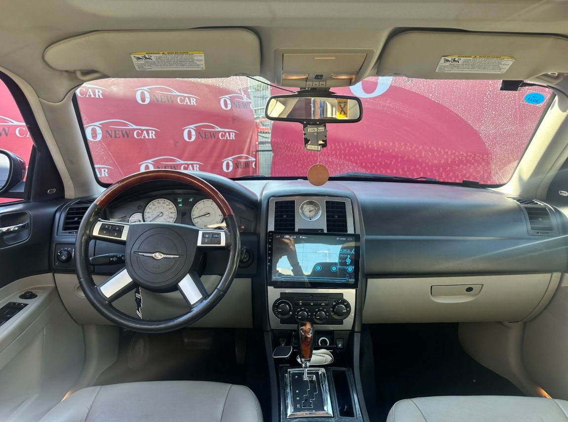 Chrysler 300C 2nd hand, 2007, private hand