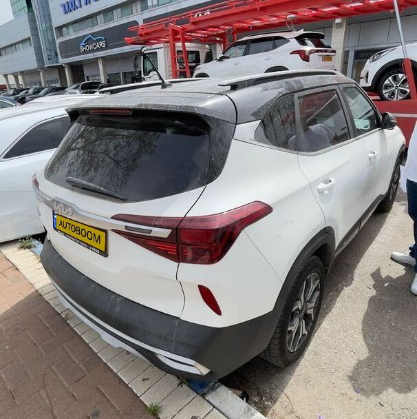 Kia Seltos 2nd hand, 2022, private hand