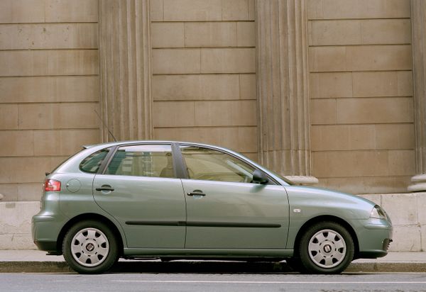סיאט איביזה ‏2002. מרכב, צורה. מיני 5 דלתות, 3 דור