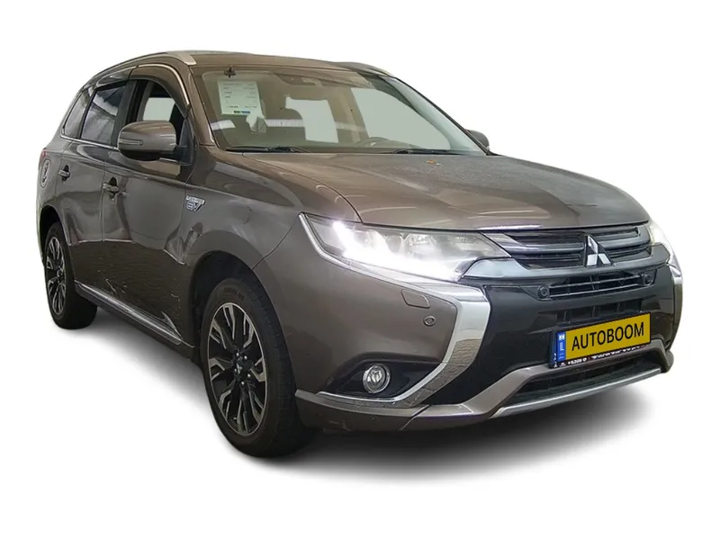 Mitsubishi Outlander с пробегом, 2017