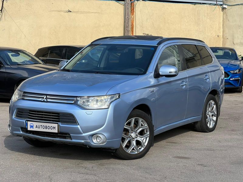 Продаю Mitsubishi Outlander, 2014 в Кирьят-Ате: голубой 2014 года за ₪ ...