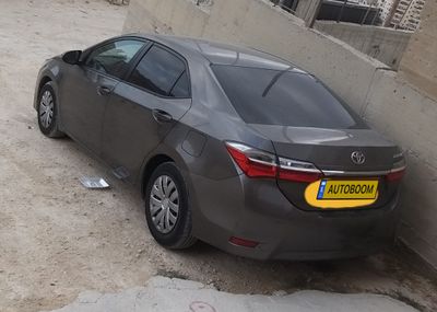 Toyota Corolla 2nd hand, 2017, private hand