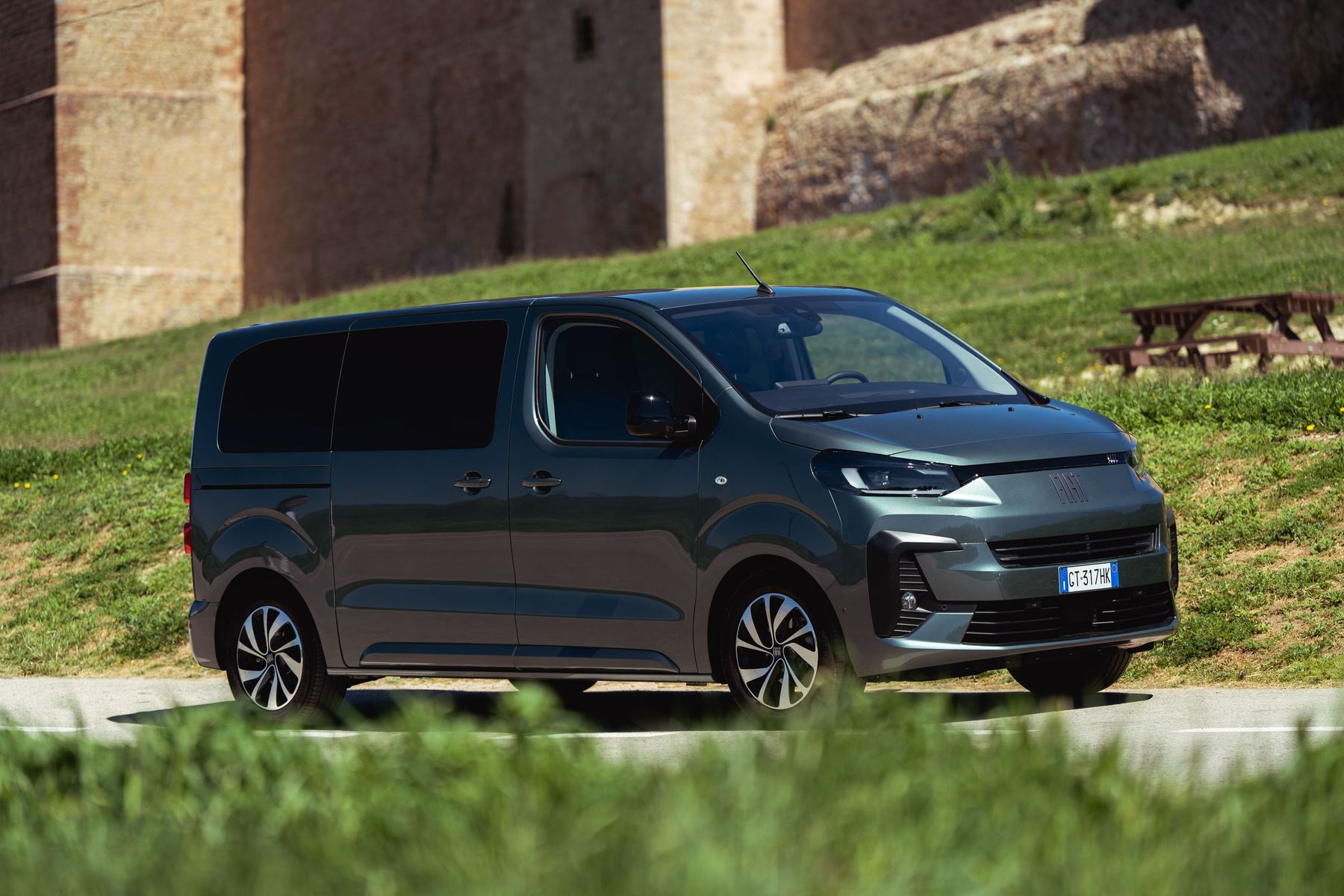 Fiat Ulysse 2024. Кузов. Минивэн Лонг, 3 поколение, рестайлинг