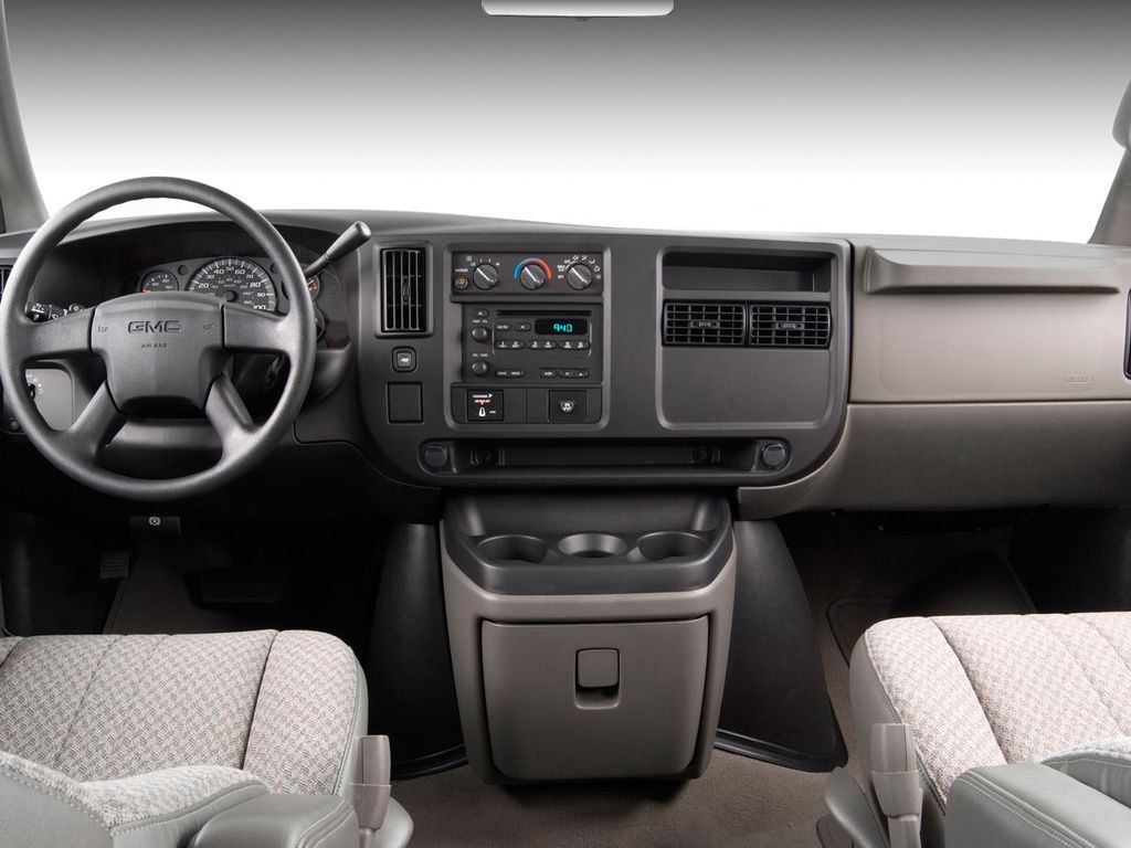 GMC Savana 2003. Front seats. Van, 2 generation