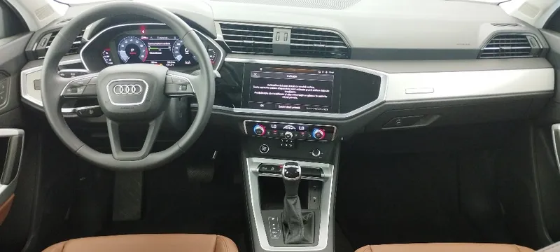 אאודי Q3 ספורטבק יד 2 רכב, 2023, פרטי
