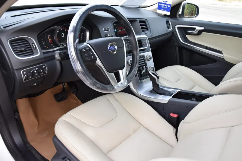 Volvo S60 с пробегом, 2017