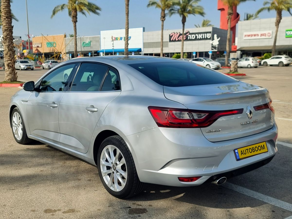 Renault Megane 2ème main, 2018, main privée