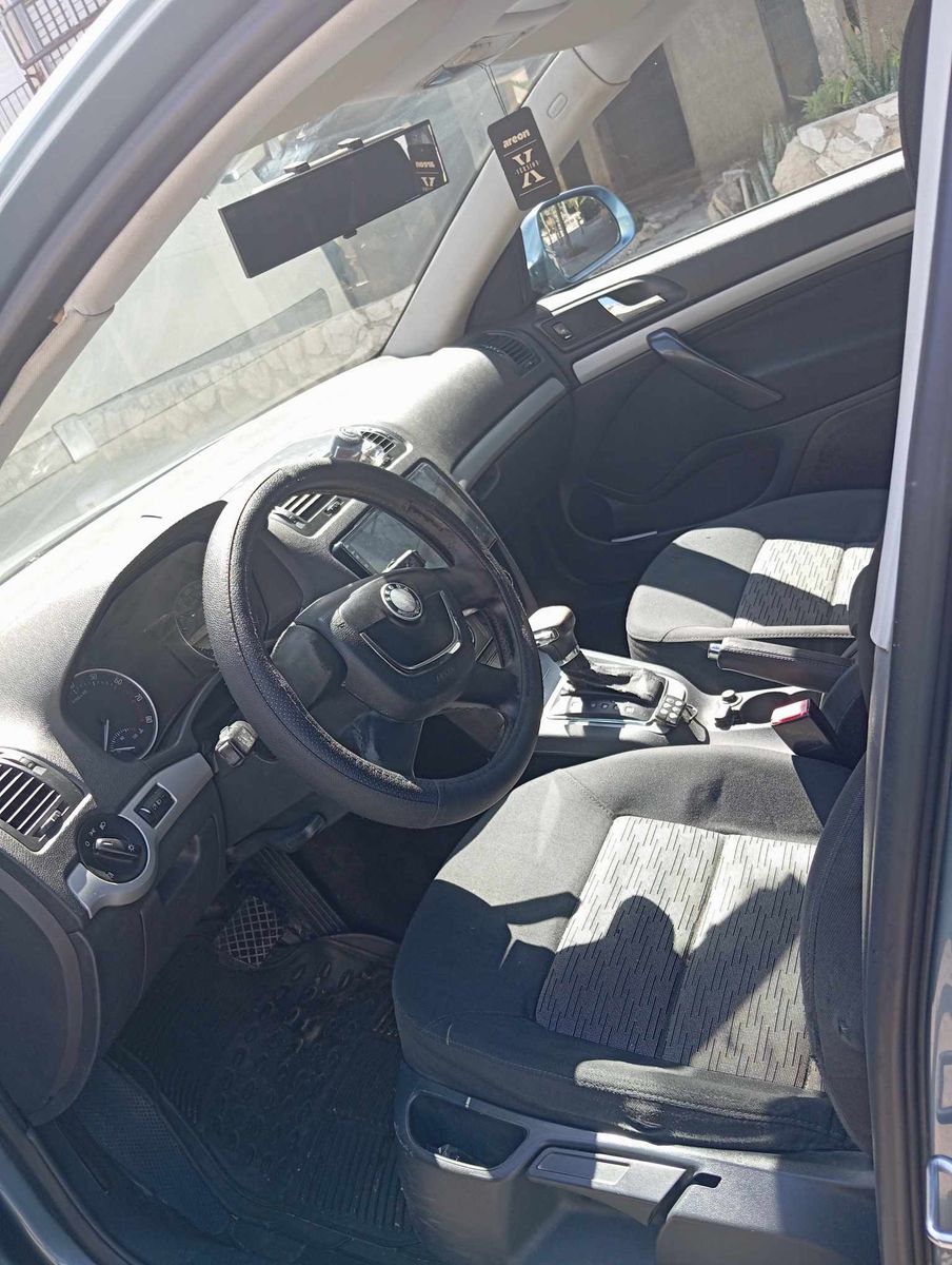 Škoda Octavia 2ème main, 2012, main privée