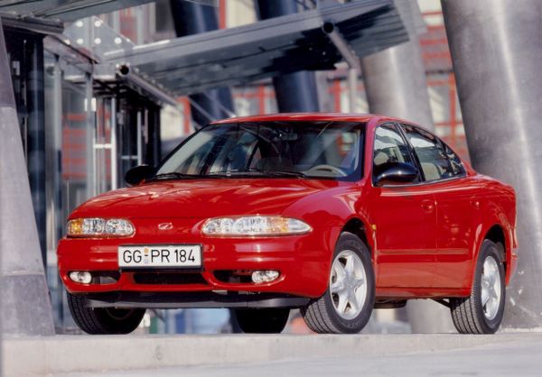 Chevrolet Alero 1999. Carrosserie, extérieur. Berline, 1 génération