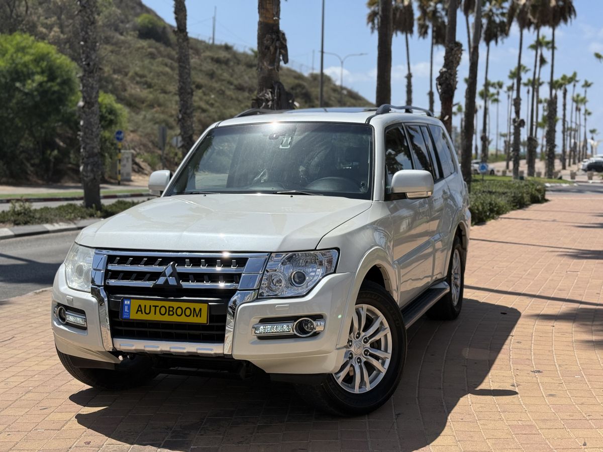 Mitsubishi Pajero 2ème main, 2016, privée