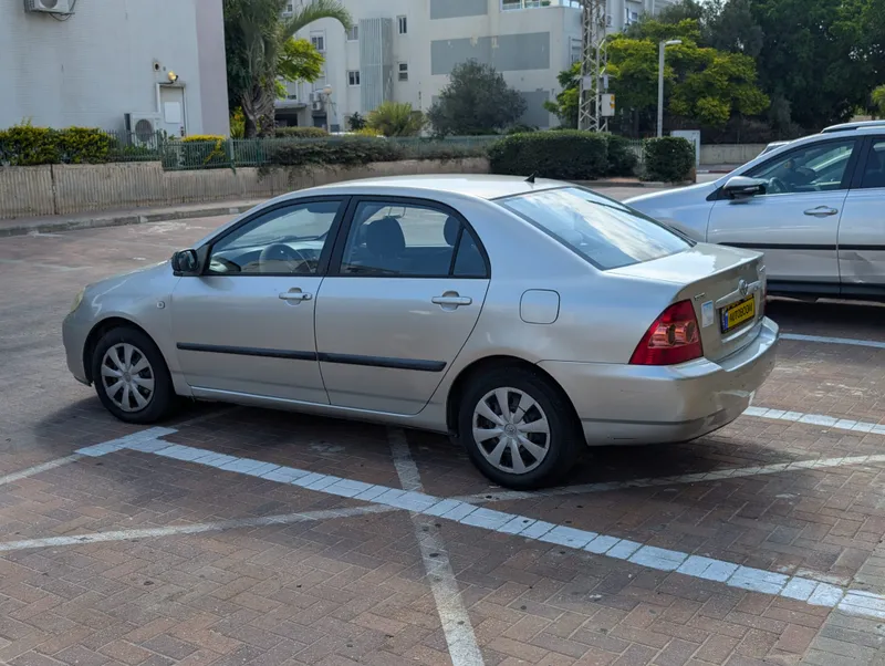 טויוטה קורולה יד 2 רכב, 2006, פרטי
