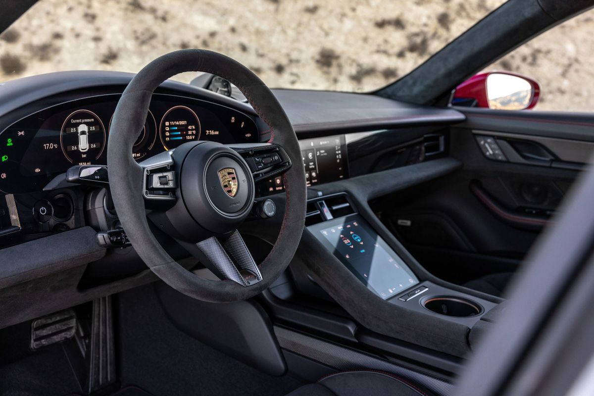 Porsche Taycan 2019. Dashboard. Estate 5-door, 1 generation