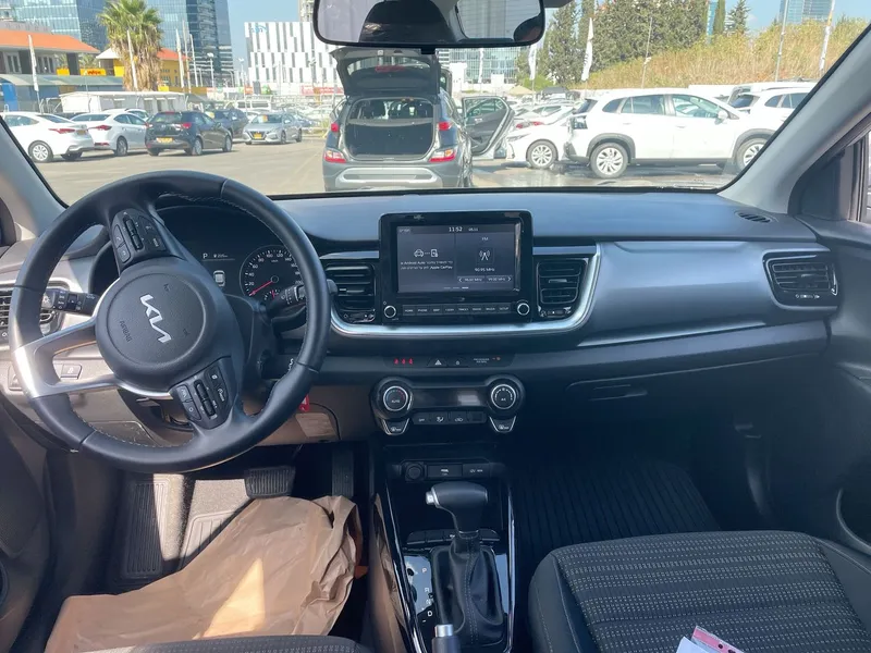Kia Stonic с пробегом, 2024