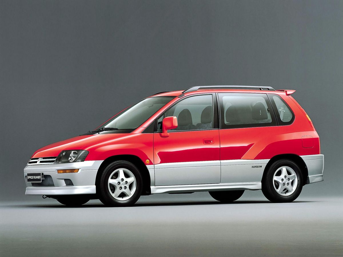Mitsubishi Space Runner 1999. Carrosserie, extérieur. Compact Van, 2 génération