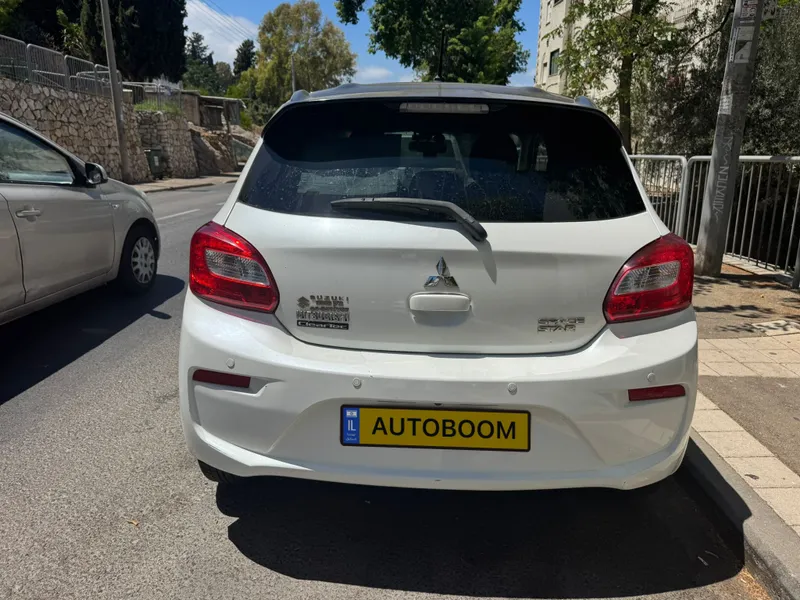 מיצובישי ספייס סטאר יד 2 רכב, 2019, פרטי