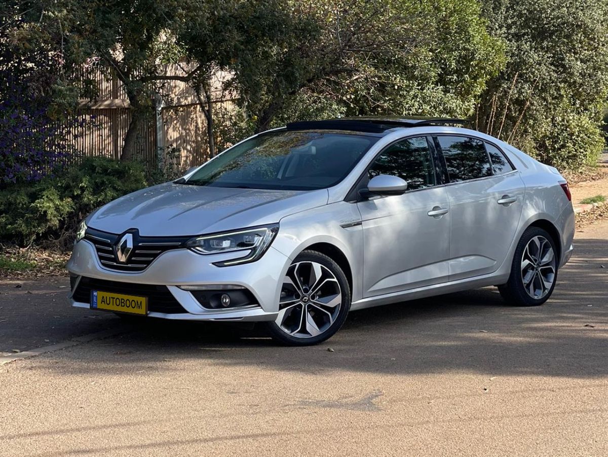 Renault Megane 2nd hand, 2021, private hand