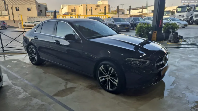 Mercedes C-Class с пробегом, 2024, частная