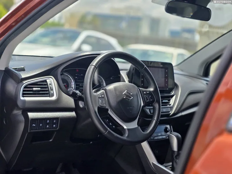 Suzuki S-Cross 2nd hand, 2023